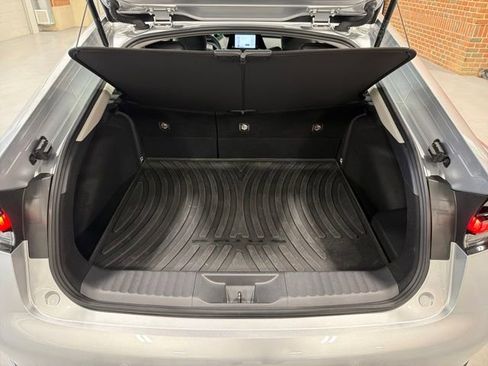 Used 2023 Toyota Prius XLE AWD/4WD image 28