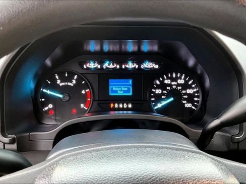 Used 2022 Ford F350 XL w/ Power Equipment Group image 12