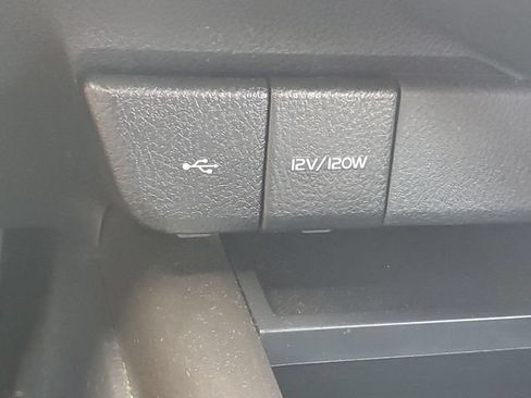 Used 2024 Toyota Camry SE FWD image 26