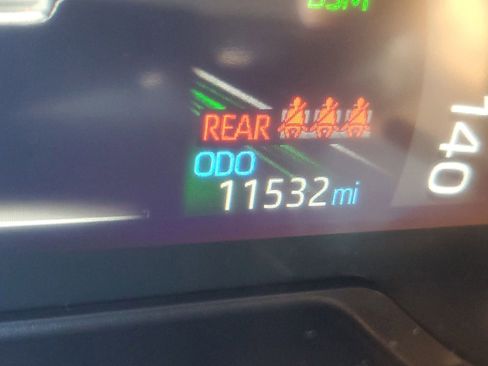 Used 2024 Toyota RAV4 XLE Premium FWD image 33