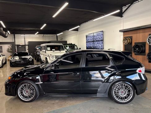 Used 2011 Subaru Impreza WRX STI image 5