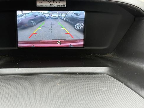 Used 2014 Ford Escape SE AWD/4WD image 17