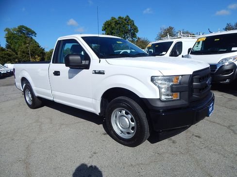 Used 2017 Ford F150 XL w/ Equipment Group 101A Mid RWD image 10