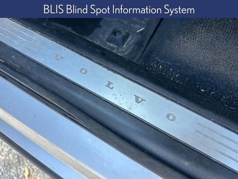 Used 2016 Volvo XC90 T6 Inscription w/ Vision Package image 14