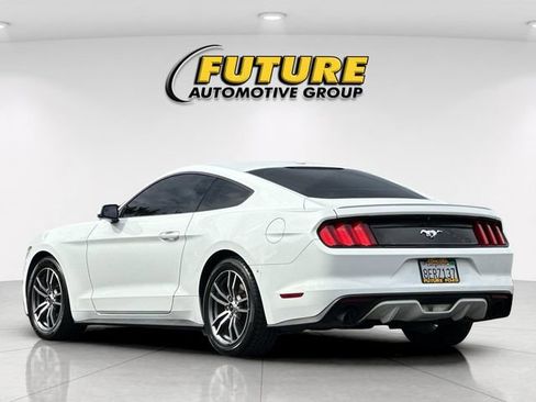 Used 2017 Ford Mustang Premium RWD image 5