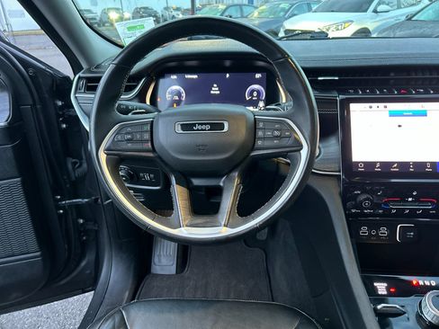Used 2023 Jeep Grand Cherokee L Limited w/ Trailer Tow Group (B) image 15