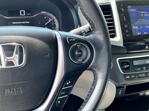 Used 2017 Honda Pilot EX-L image 25