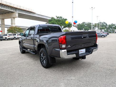 Certified 2023 Toyota Tacoma SR5 RWD image 9