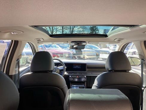 New 2026 Hyundai Tucson Limited AWD/4WD image 14