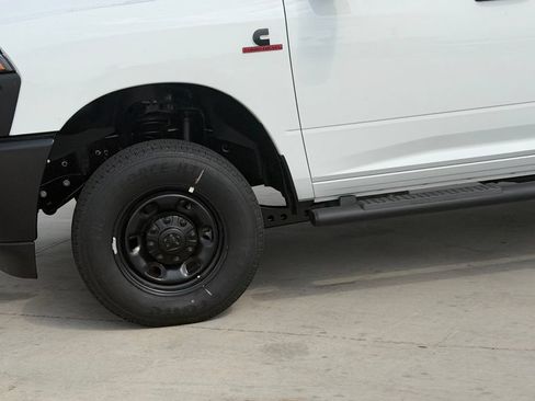 New 2026 RAM 2500 Tradesman AWD/4WD image 9