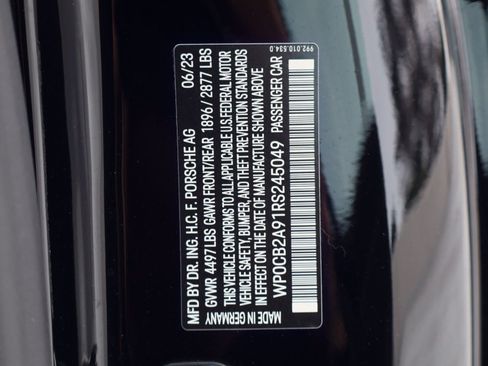 Certified 2024 Porsche 911 Carrera GTS RWD image 28