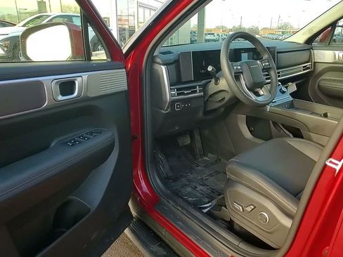 Certified 2025 Hyundai Santa Fe SEL image 12