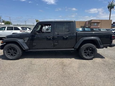 Used 2021 Jeep Gladiator Sport AWD/4WD image 8