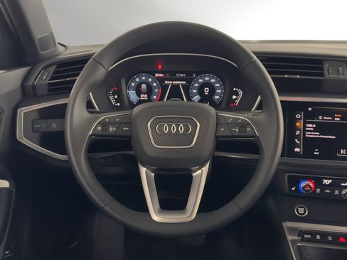 Certified 2025 Audi Q3 2.0T Premium w/ Convenience Package image 20