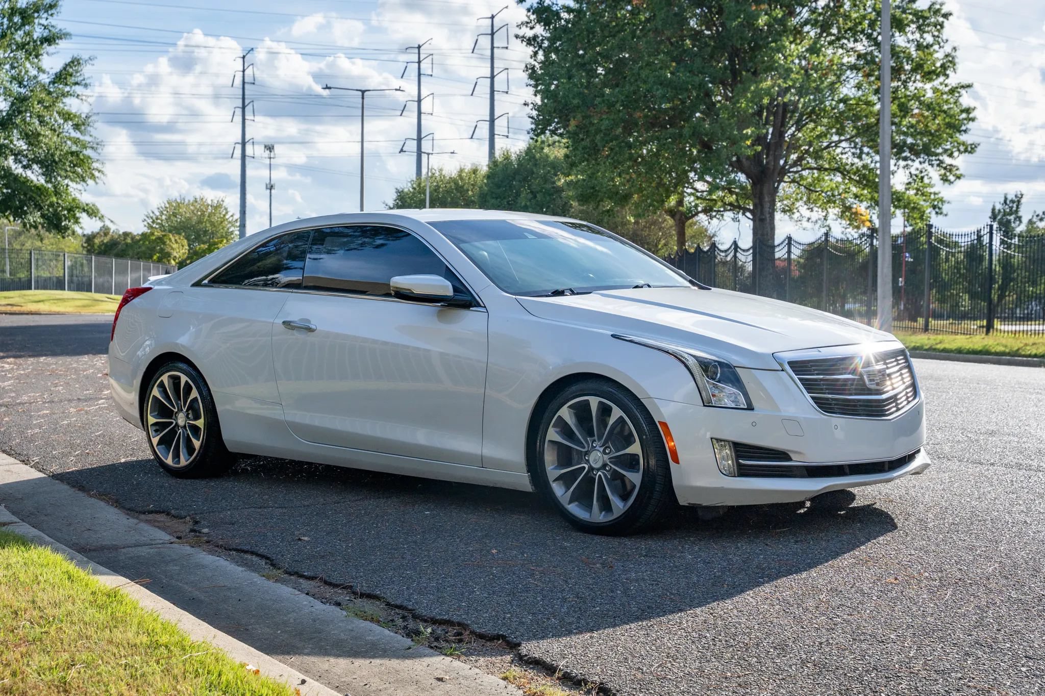 Used 2018 Cadillac ATS Premium Performance RWD image 4