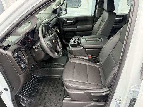 Used 2025 Chevrolet Silverado 3500 W/T w/ WT/CX Safety Package AWD/4WD image 8
