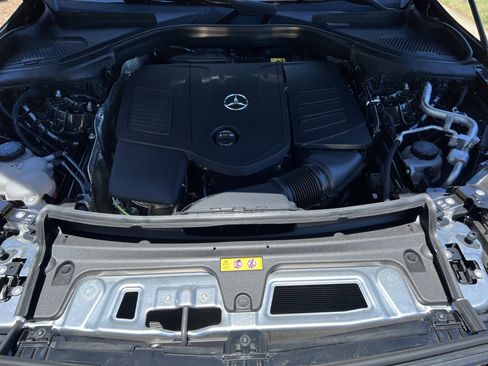 Certified 2026 Mercedes-Benz GLC 300 4MATIC image 36
