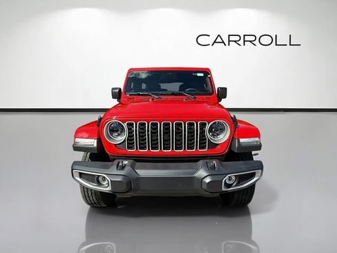 Used 2026 Jeep Wrangler Unlimited Sahara AWD/4WD image 8