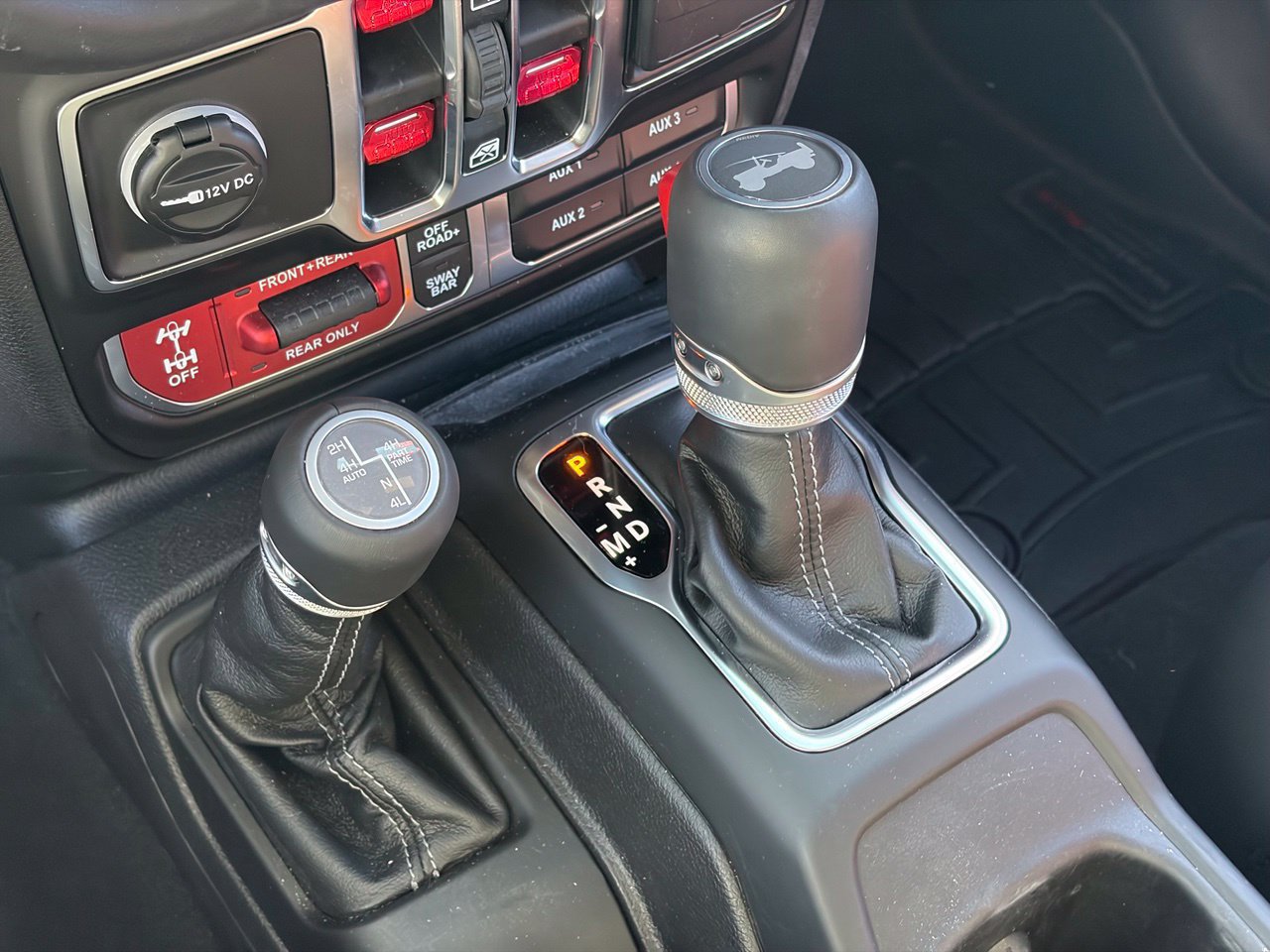 Used 2026 Jeep Wrangler Unlimited Rubicon AWD/4WD image 8