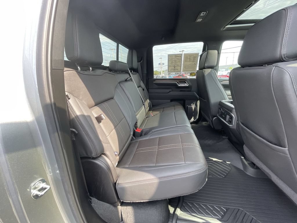 Certified 2025 Chevrolet Silverado 2500 High Country w/ High Country Premium Package AWD/4WD image 27