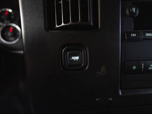 Used 2022 Chevrolet Express 2500 w/ Driver Convenience Package image 22