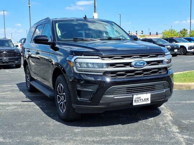 Used 2024 Ford Expedition XLT AWD/4WD image 24