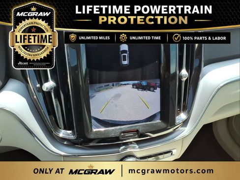 Used 2023 Volvo XC60 B5 Core FWD image 19