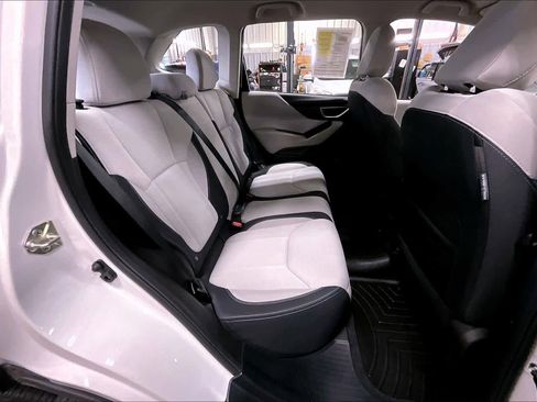 Used 2021 Subaru Forester image 19