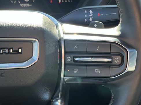 Certified 2025 GMC Yukon XL Denali w/ Sun & Power Step Package image 19