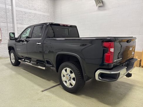 Used 2021 Chevrolet Silverado 3500 LTZ AWD/4WD image 7