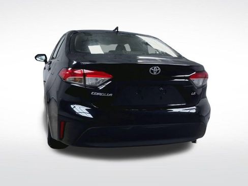 Certified 2023 Toyota Corolla LE image 8
