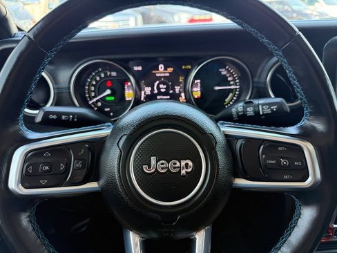 Used 2022 Jeep Wrangler Unlimited Rubicon 4xe w/ Steel Bumper Group AWD/4WD image 35