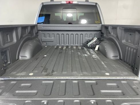 Used 2022 Ford F150 XLT w/ Equipment Group 302A High AWD/4WD image 16