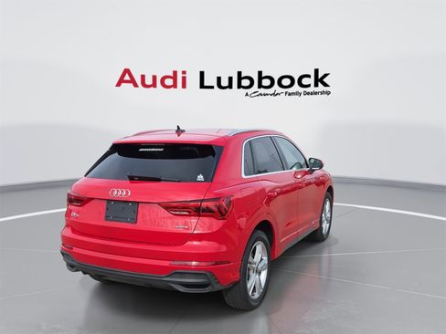 Used 2023 Audi Q3 2.0T Premium w/ 19" Wheel Package image 8
