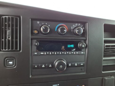 Used 2024 Chevrolet Express 2500 2500 w/ Driver Convenience Package image 15