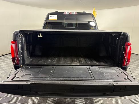 Certified 2025 Ford F150 Raptor w/ Equipment Group 803A Raptor R AWD/4WD image 33