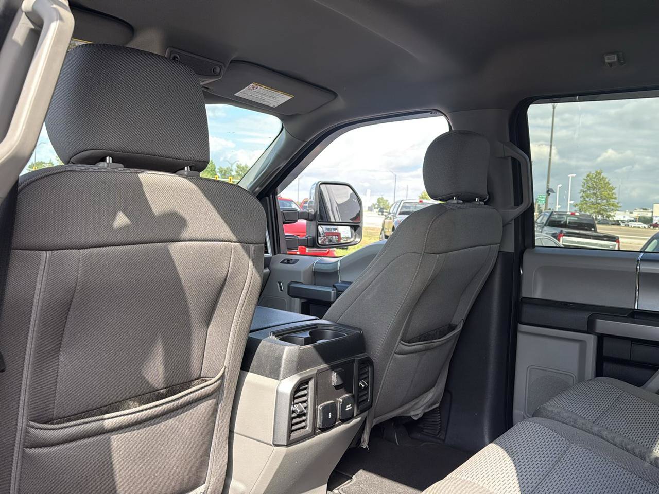 Used 2020 Ford F250 XLT w/ XLT Premium Package AWD/4WD image 21