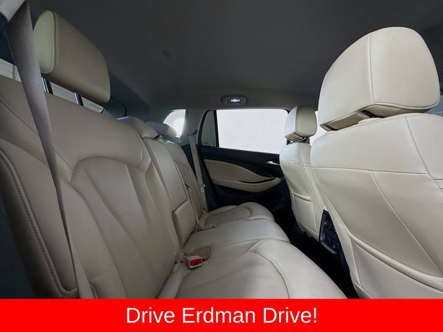 Used 2020 Buick Envision Essence FWD image 28