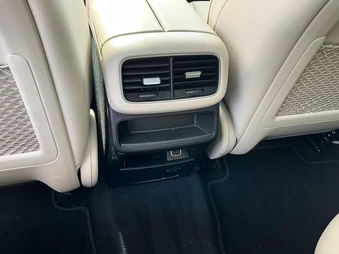 Used 2023 Mercedes-Benz GLE 450 4MATIC image 29