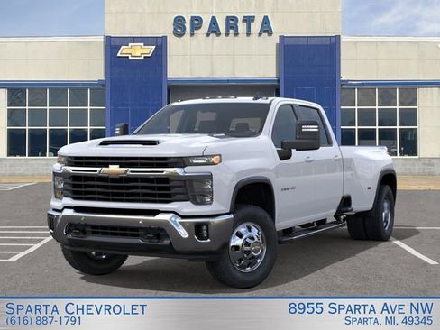 New 2026 Chevrolet Silverado 3500 LT AWD/4WD image 6