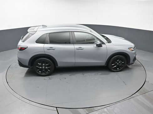 Certified 2024 Honda HR-V Sport image 39