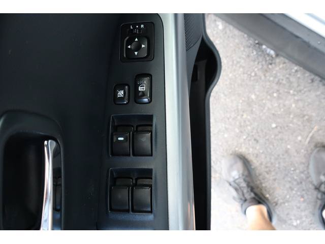 Used 2010 Mitsubishi Outlander ES FWD image 11