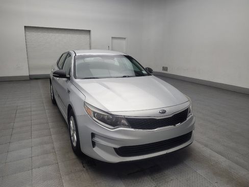 Used 2018 Kia Optima LX image 13