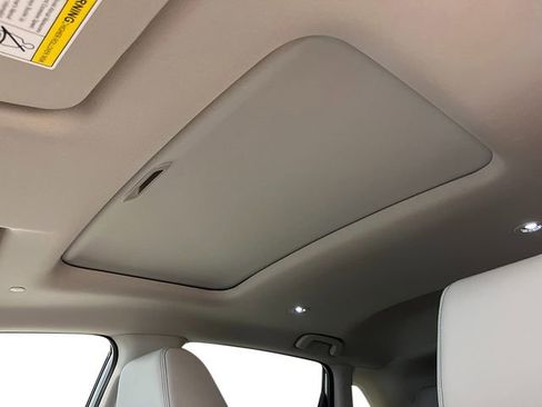 New 2026 Honda HR-V EX-L image 23