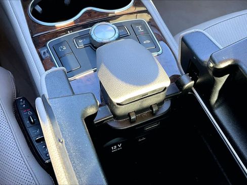 Used 2014 Mercedes-Benz CLS 550 4MATIC image 35