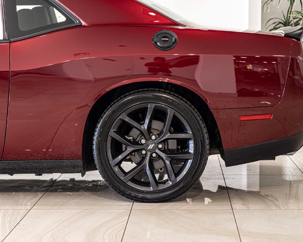 Used 2021 Dodge Challenger R/T w/ Blacktop Package RWD image 7