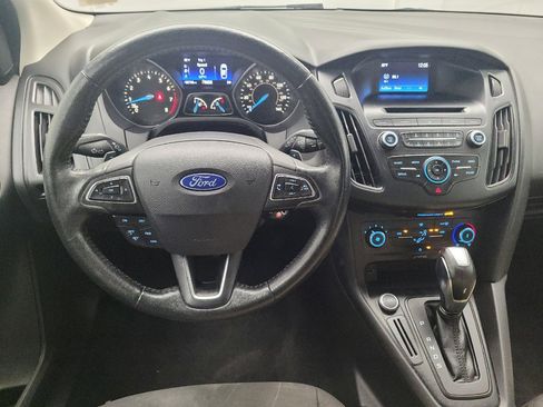 Used 2016 Ford Focus SE w/ SE Sport Package FWD image 22