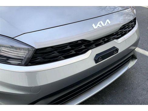 Used 2024 Kia Forte LXS w/ LXS Technology Package image 27