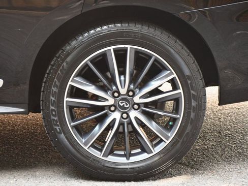 Used 2017 INFINITI QX60 Luxe w/ Deluxe Technology Package image 11