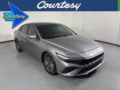 Used 2024 Hyundai Elantra SEL